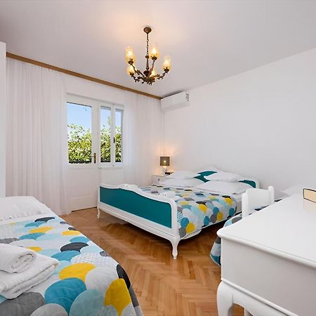 Apartments Irena Тучепи Экстерьер фото
