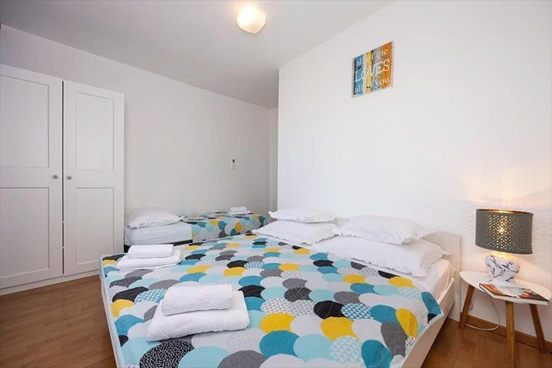 Apartments Irena Тучепи Экстерьер фото