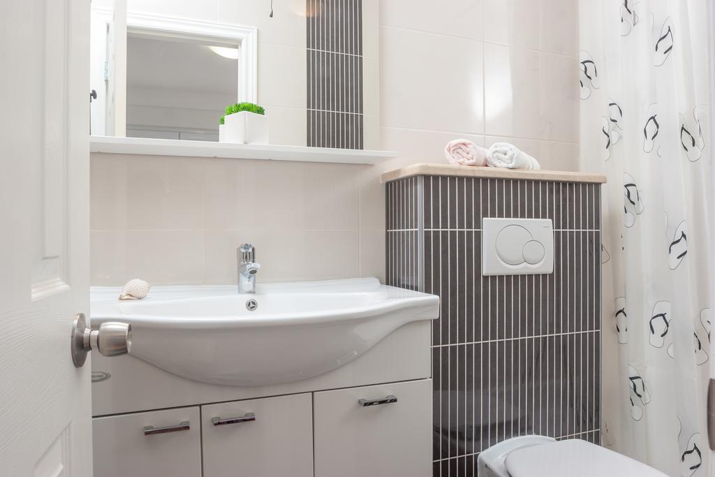 Apartments Irena Тучепи Экстерьер фото