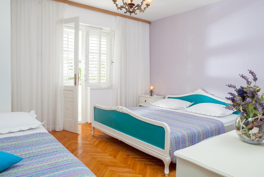 Apartments Irena Тучепи Экстерьер фото